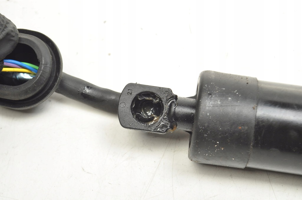 фото №10, Volvo xc60 ii амортизаторы амортизаторы крышки 32384407