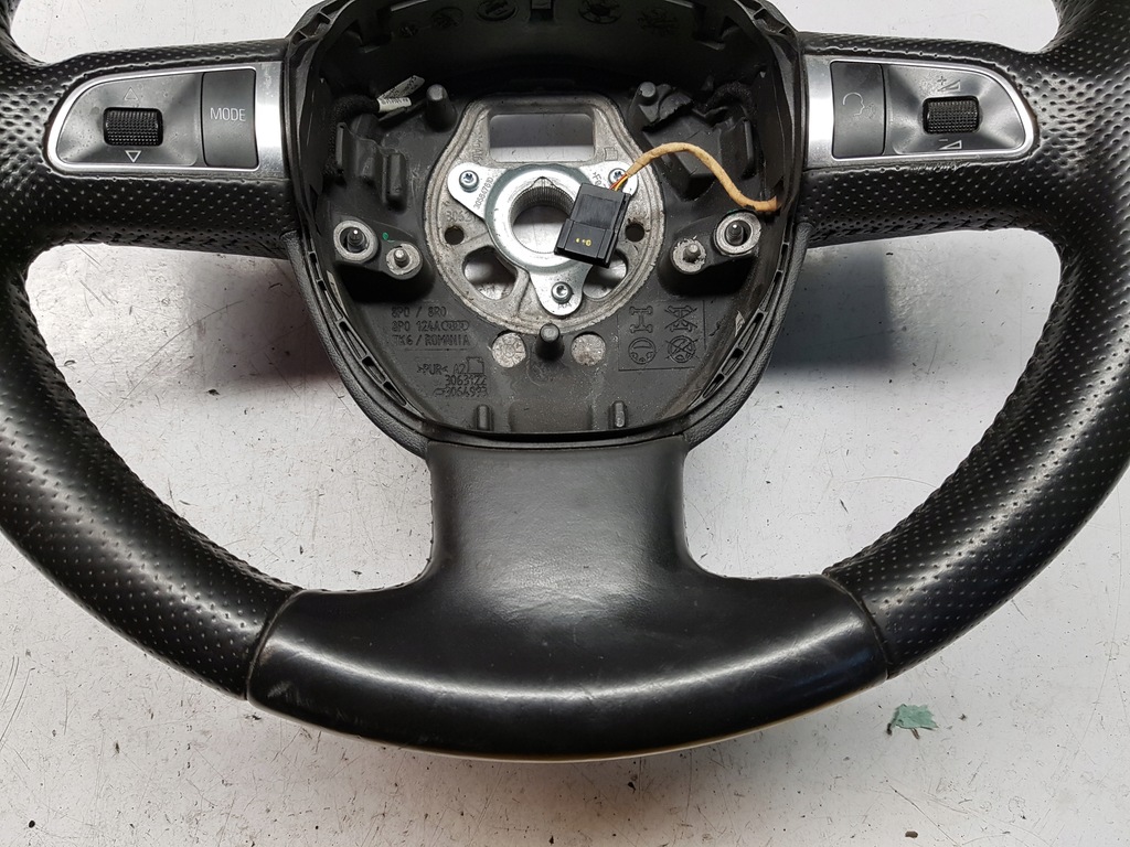 фото №7, Audi a3 8p lift 08-12r воздуховод кожаный