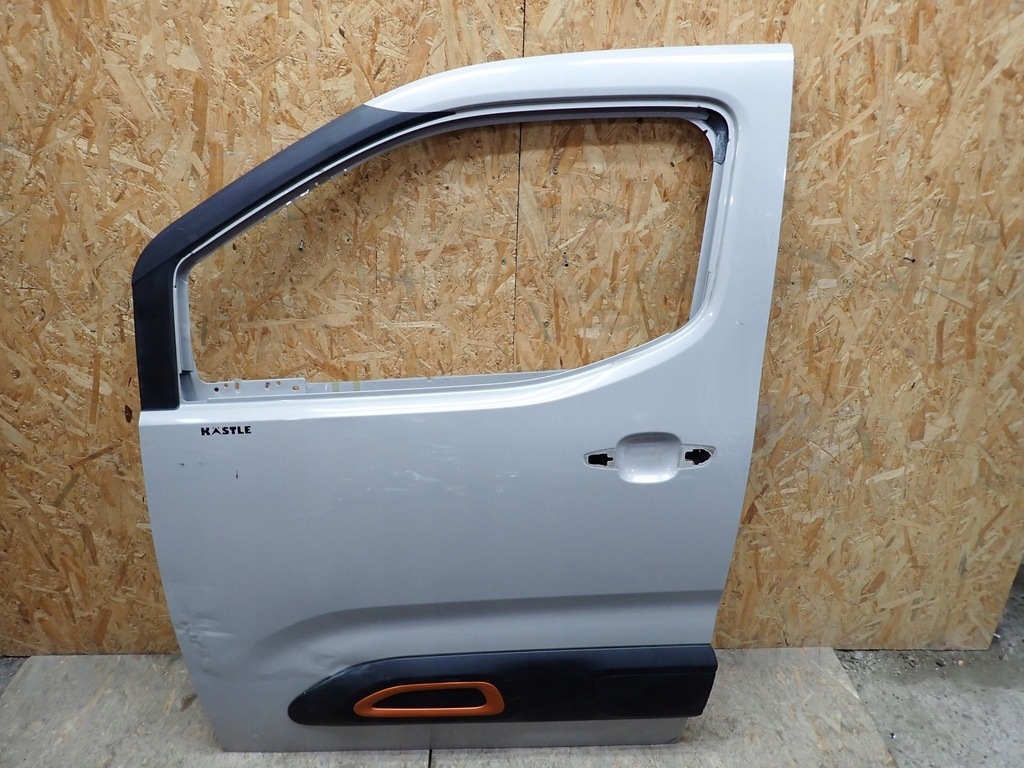 фото №1, Дверь левая передние левый перед toyota proace city 2018- su001b0460