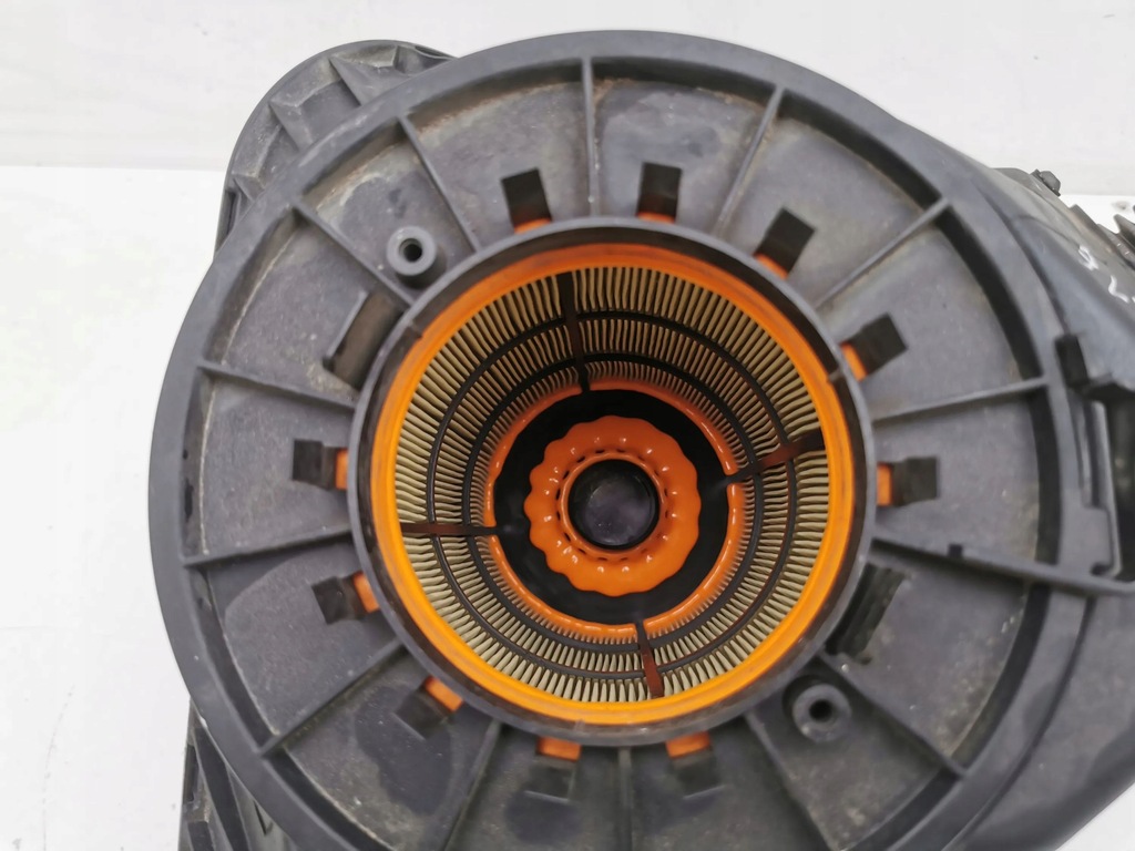 фото №8, Audi a7 s7 4g 2013 корпус фильтра воздуха