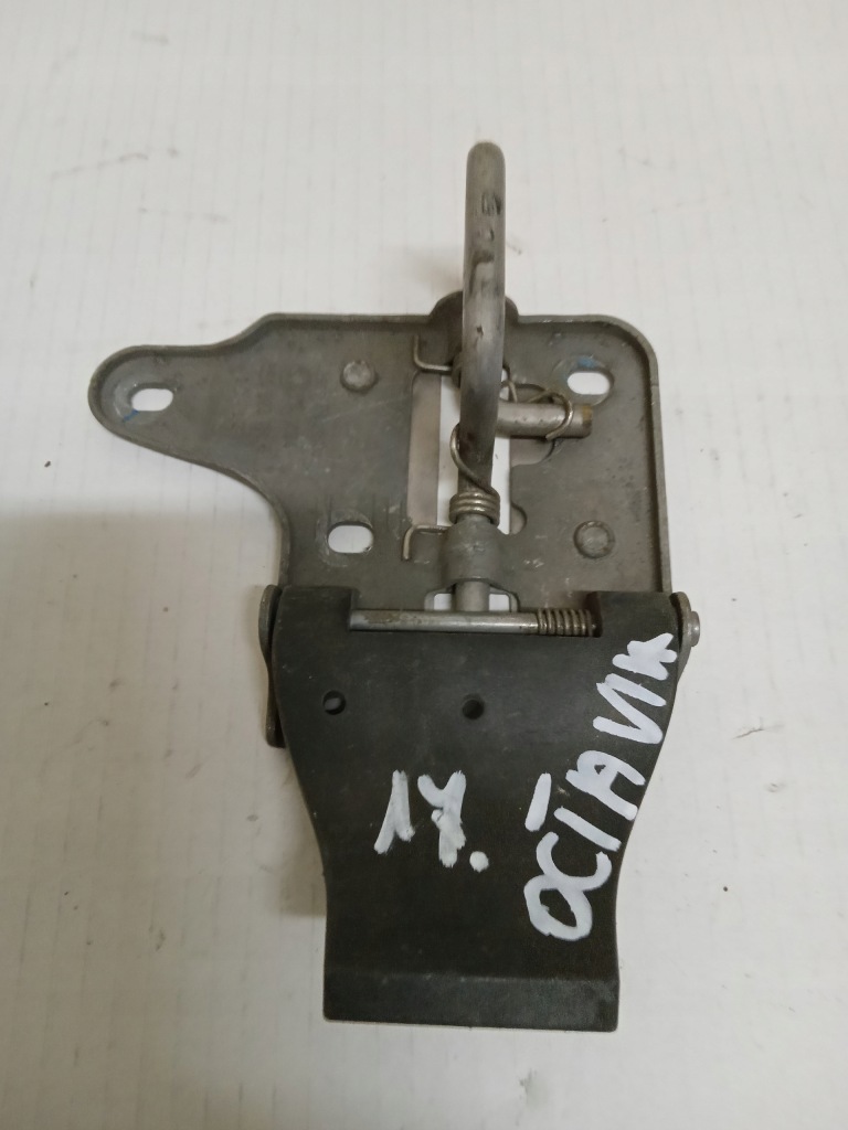 фото №1, Skoda octavia iii 5e - засов капот