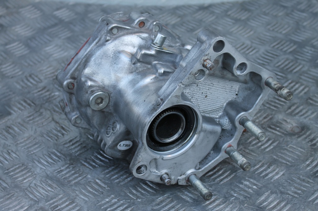 фото №6, Редуктор коробки toyota rav4 iv 2.2 d4d механічна коробка передач 12-18