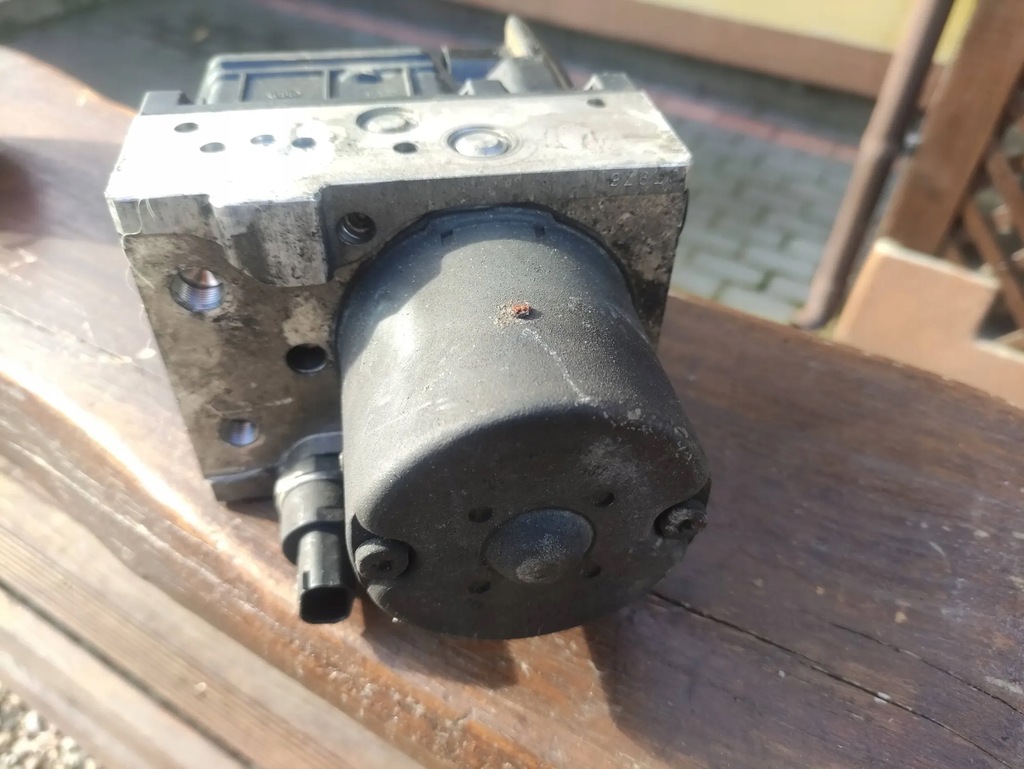 фото №1, Audi a4 b7 насос гальмівна