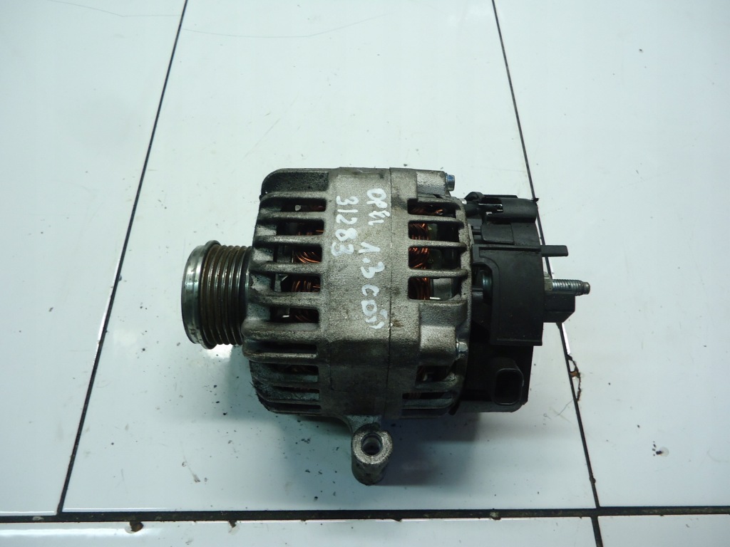 Купити Opel astra j corsa d 1.3cdti a13dte генератор