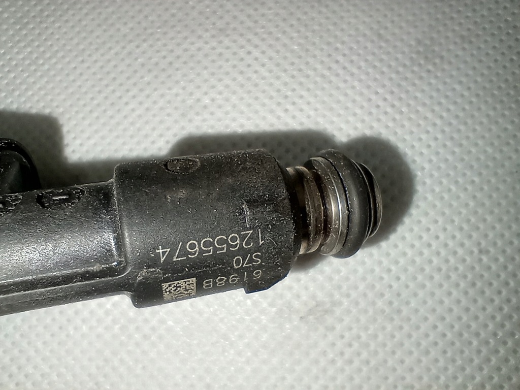 фото №11, Opel karl 1.0i l5q 2019 молдинг впрыскная форсунки 55497546 europa