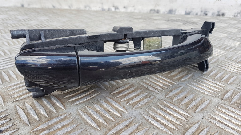 фото №2, Mercedes w203 ручка правий перед