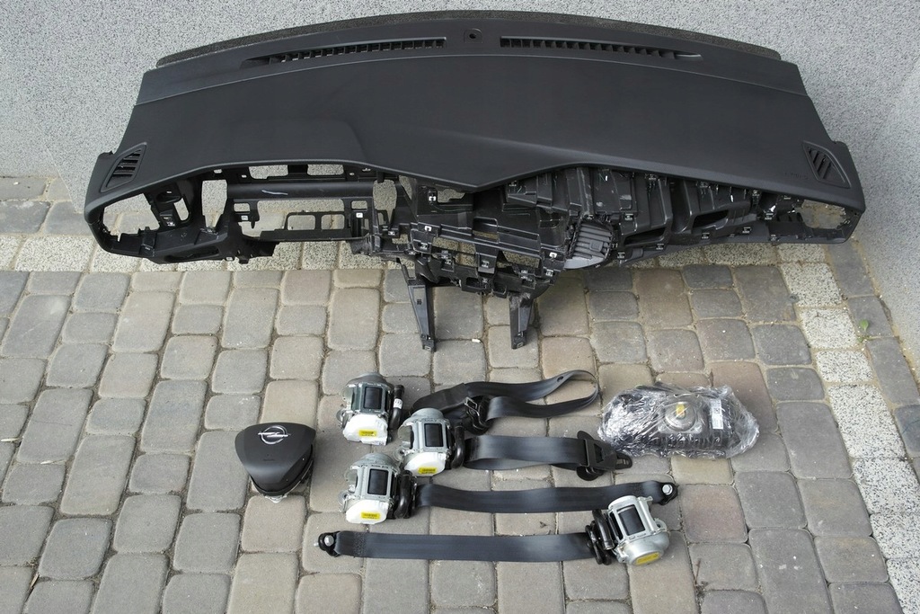 фото №1, Opel mokka ii 2 b подушка безпеки панель приладів консоль панель приладів ремені pulpit полиця pas