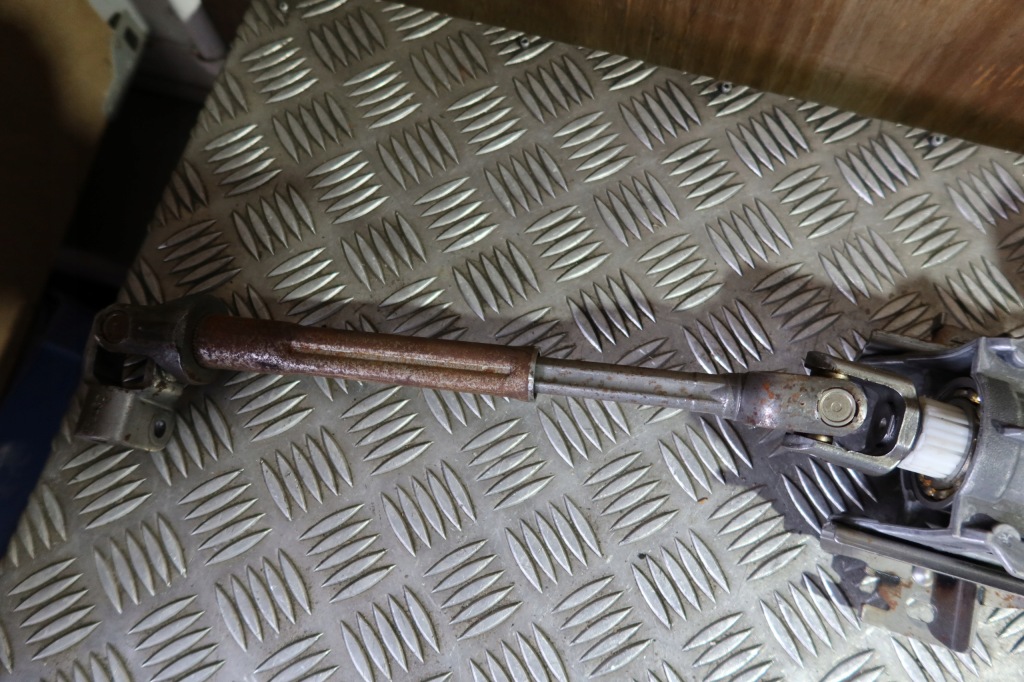 фото №2, Колонка кермова mini r60 670198