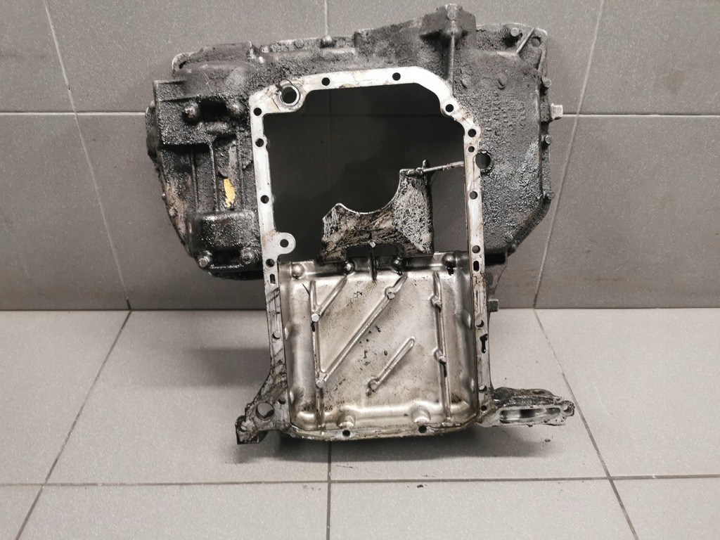 фото №8, Поддон поддон масляная верхний audi a8 d2 2.5 059103608j