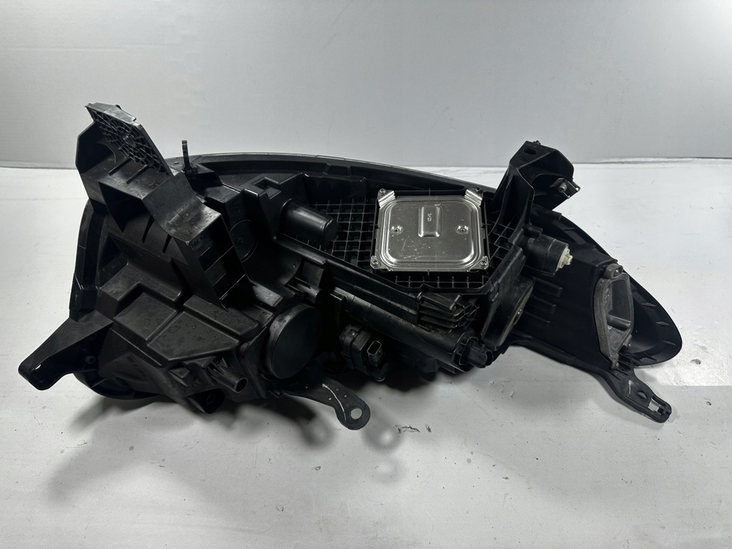 фото №11, Captur i lift лампа правая левая перед pure vision led 260105570r 260608385r