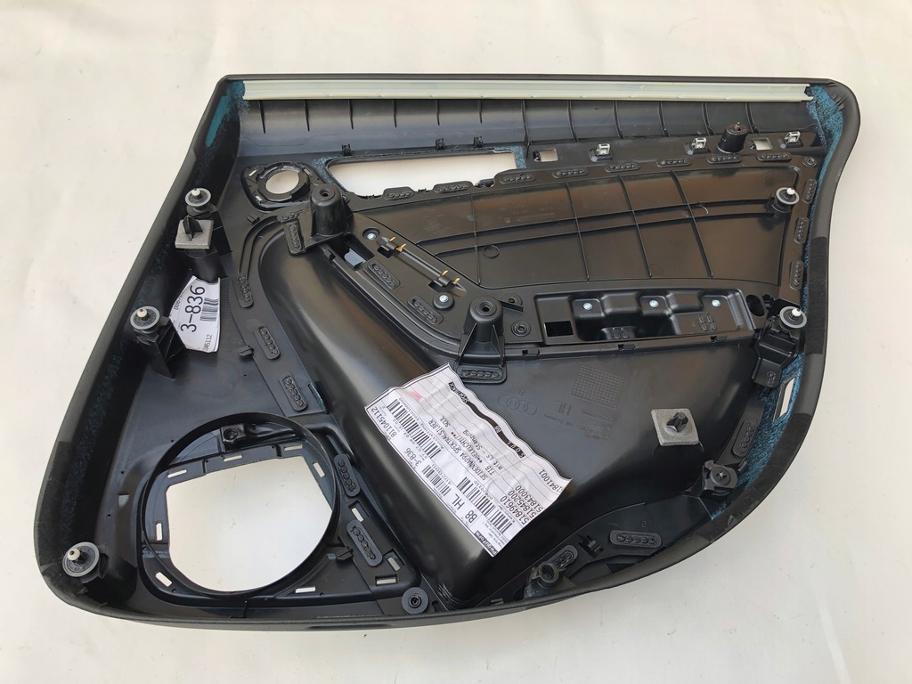 фото №10, Обшивки дверь обивка кожа audi s5 8t sportback