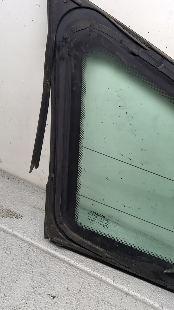 фото №4, Скло кузовна правий задня renault laguna 02r