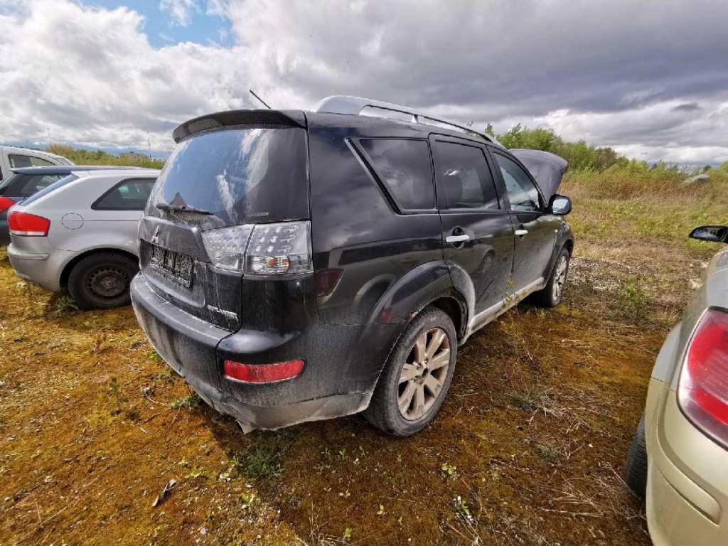 Mitsubishi outlander накладка колектор 2007 2.4l Київ