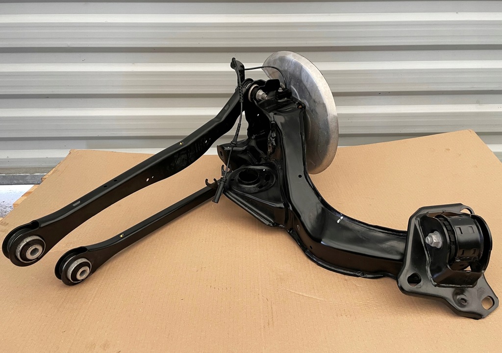 фото №1, Mini f60 f54 поворотний кулак важелі лівий задня 6898963