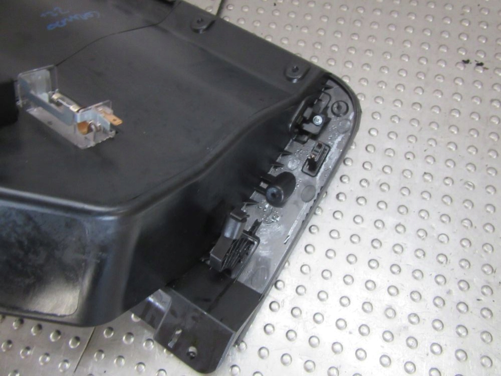 фото №8, Ssangyong korando iv 2022 бардачок пасажира europa