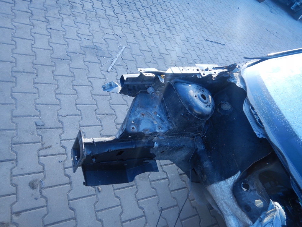 фото №3, Mazda 2 i dy 03-05 чверть перед права лонжерон