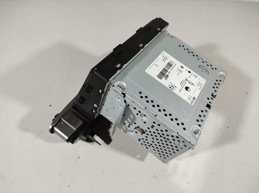 фото №15, Hyundai ioniq 17r- радио дисплей