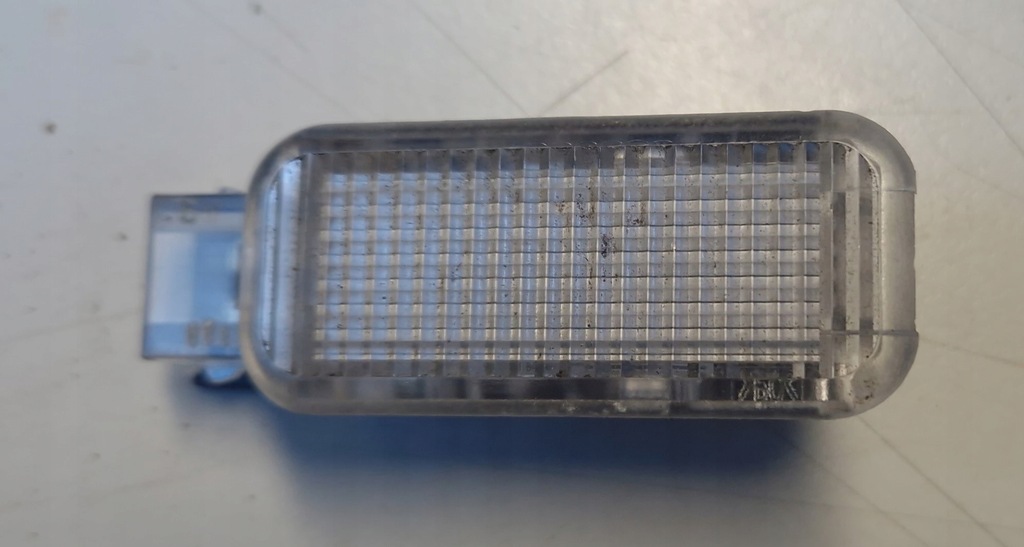 фото №1, Лампа освітлення салону golf iv passat b5