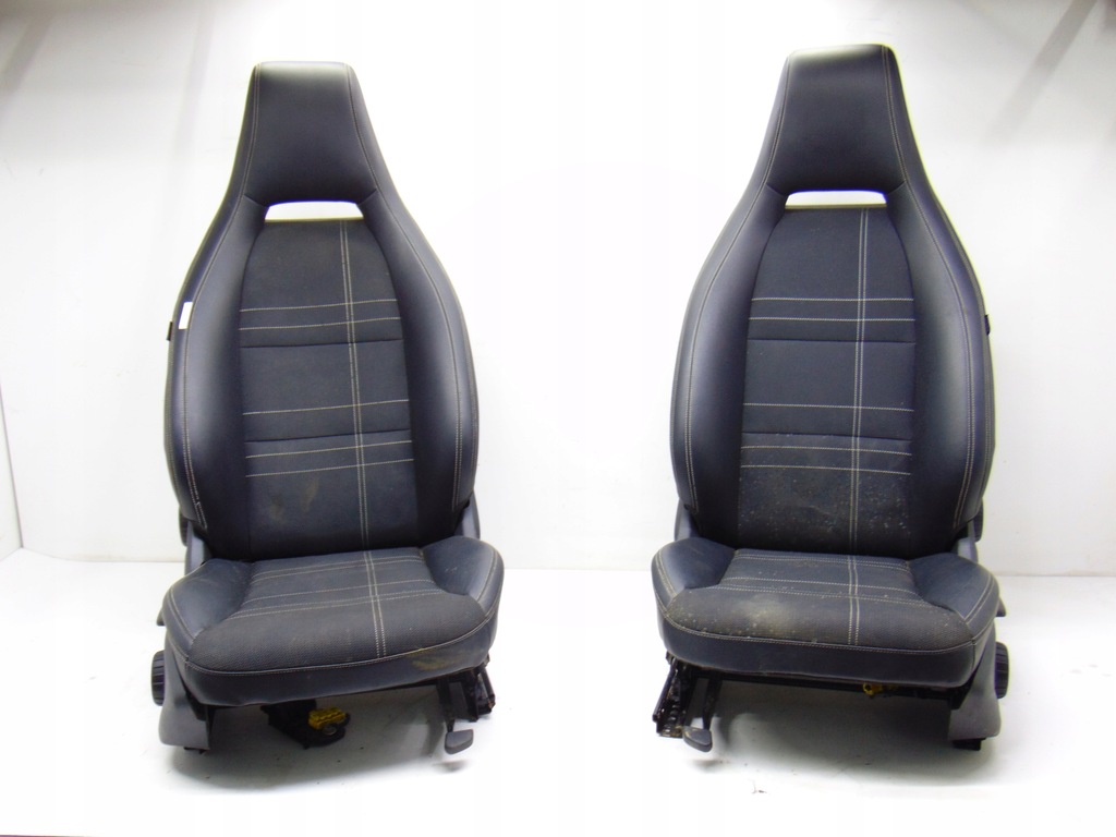 фото №1, Комплект сидінь сидіння правий лівий перед передній mercedes w176 5d