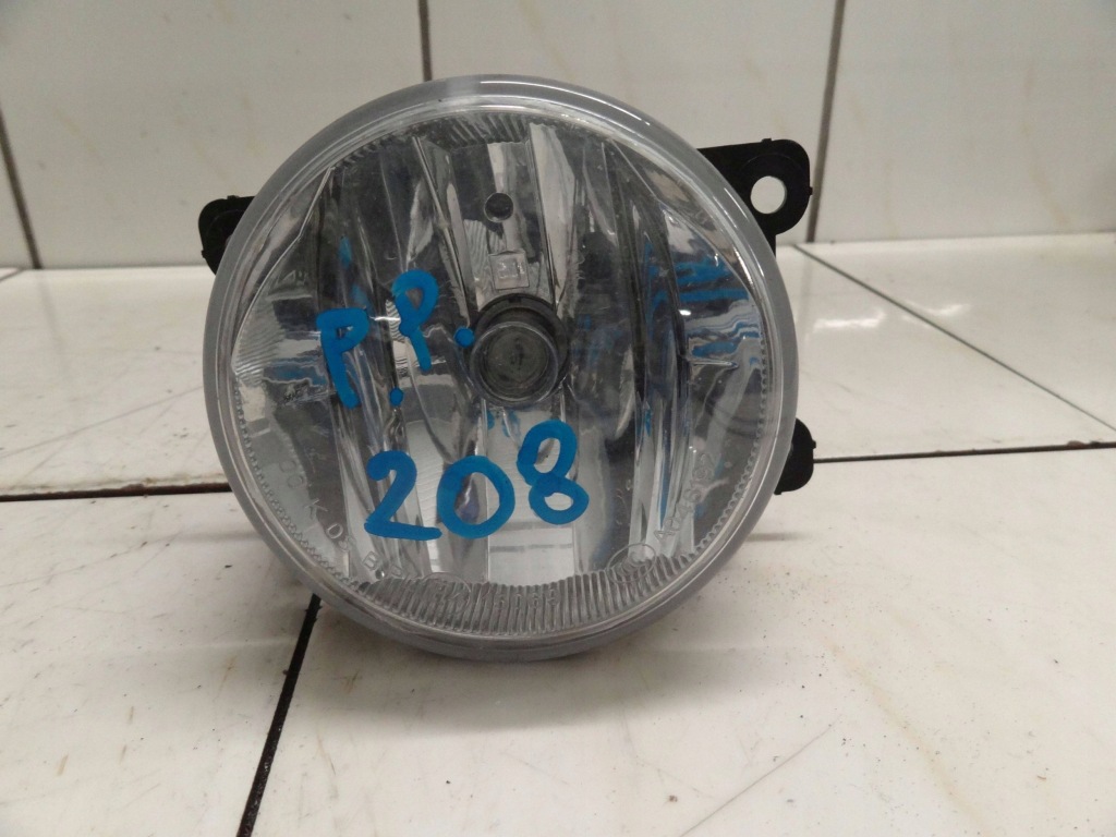фото №1, Peugeot 208 2018 lift лампа протитуманна протитуманна фара правий