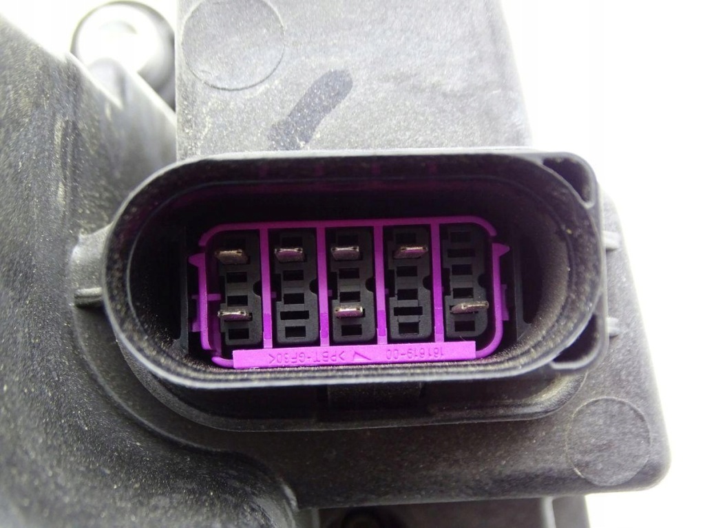 Vw jetta mk6 vi рестайлінг  15-18 лампа лівий перед звичайна + led денний америка Недорого