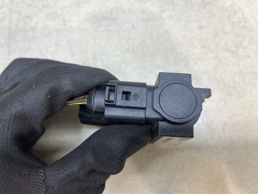 фото №5, Клапан вакууму audi a4 b6 2.5 tdi 700868020