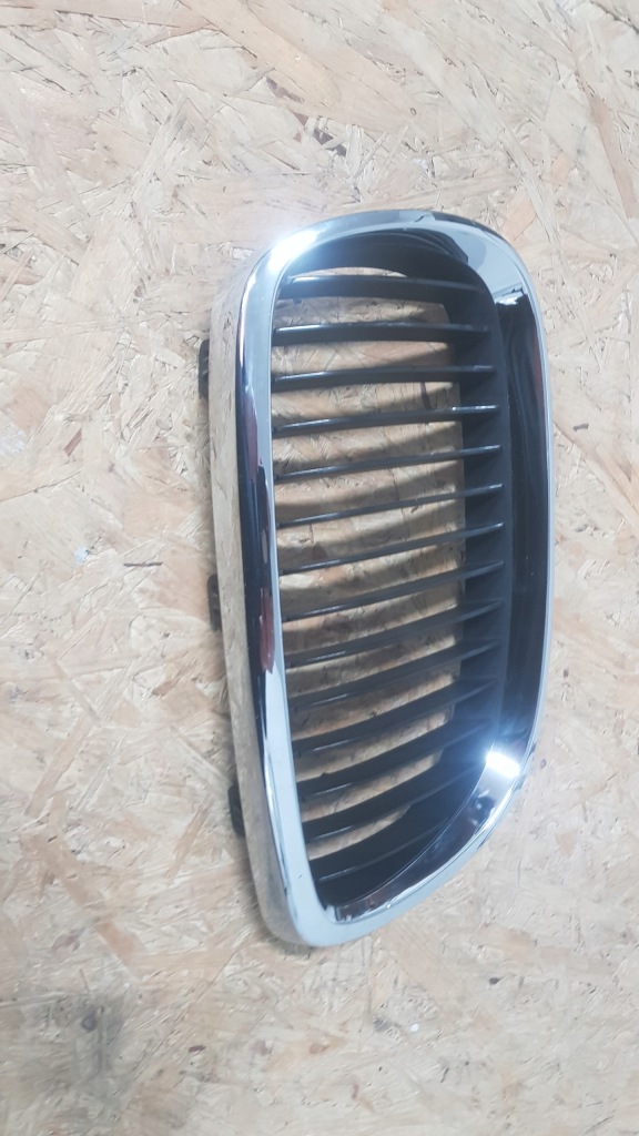 фото №2, Bmw оригинальный номер 51131874646 решётка радиатора решётка радиатора