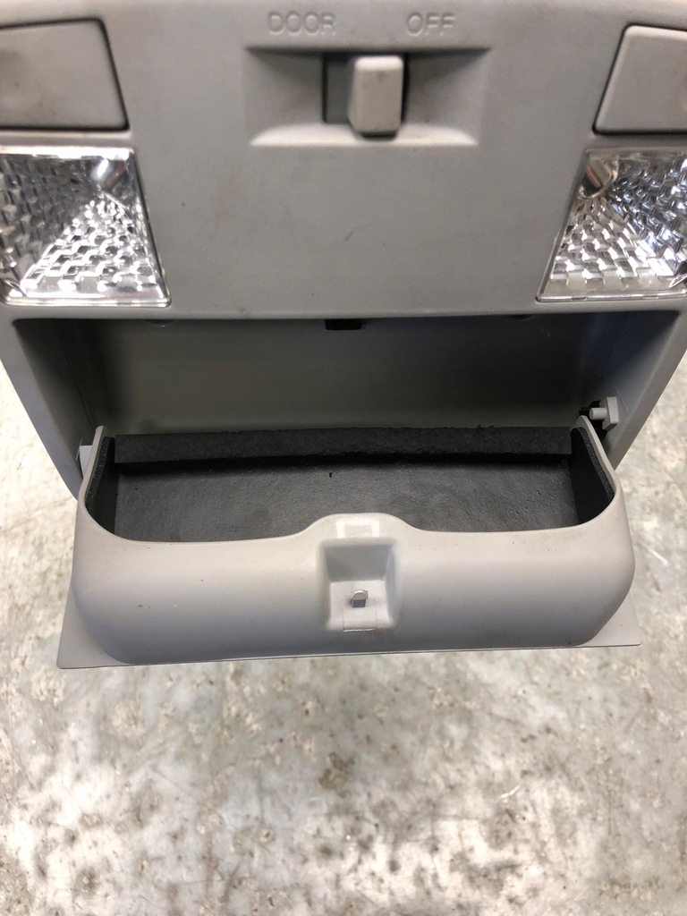 фото №3, Лампа стельовий mazda rx-8 gk2a69970