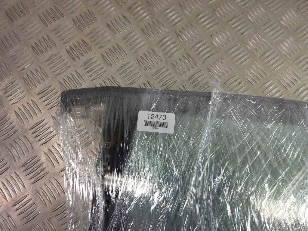 фото №10, Audi a3 s3 8l 1999 задняя сторона левая стекло кузовная задняя