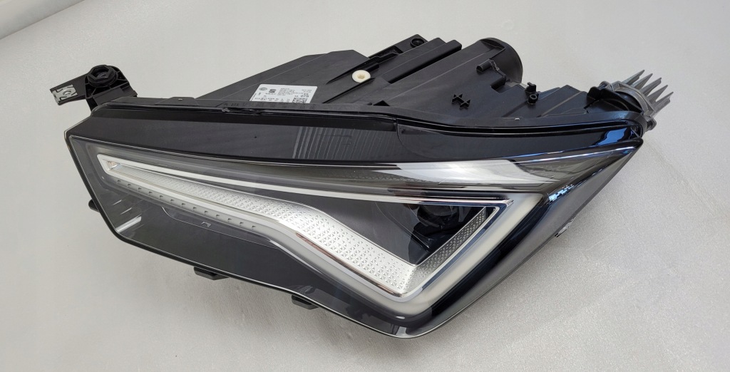 Фара ліва перед передня full led seat ateca 576 рестайлінг  2019- Зі Шроту