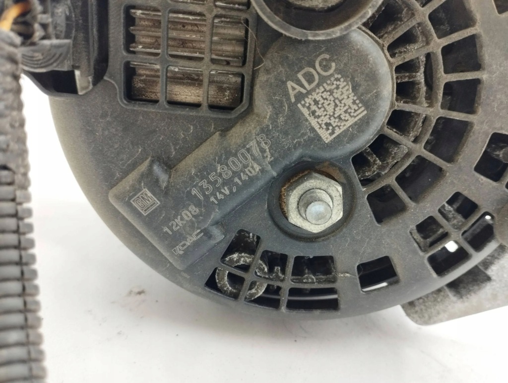 фото №3, Volvo v50 2008 генератор