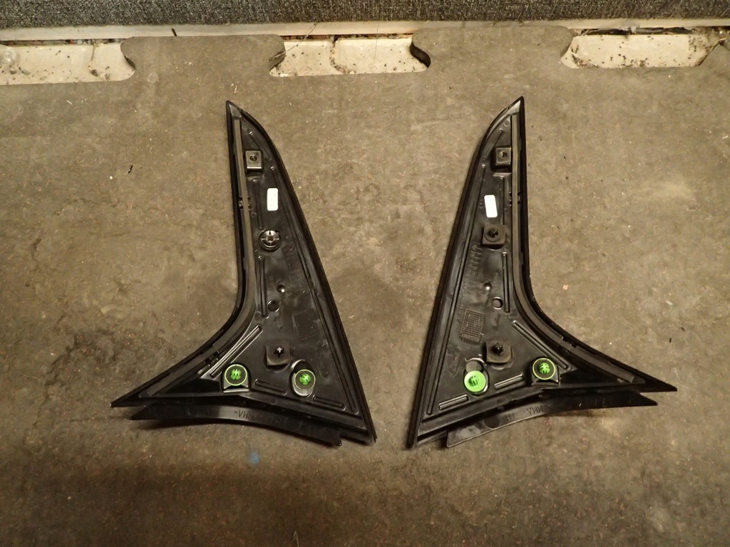 фото №2, Молдинг крышки защита крышка багажника ford focus mk4