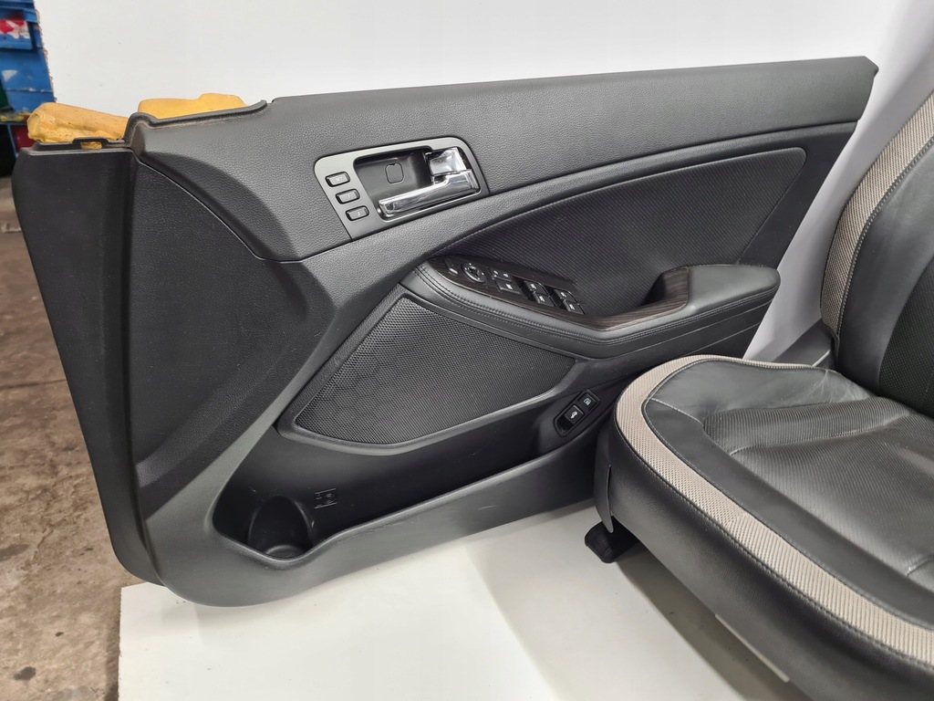 фото №14, Kia optima iii sedan сиденья заднее сиденье обшивки подогрев