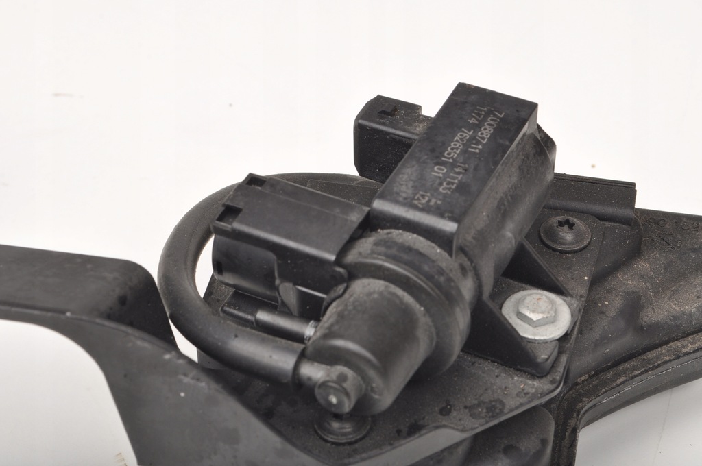 фото №7, Rolls-royce wraith rr5 6.6 v12 клапан вакуумa