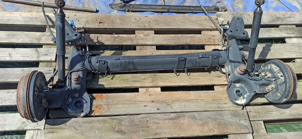 фото №1, Oś задняя балка подвеска citroen c3 picasso