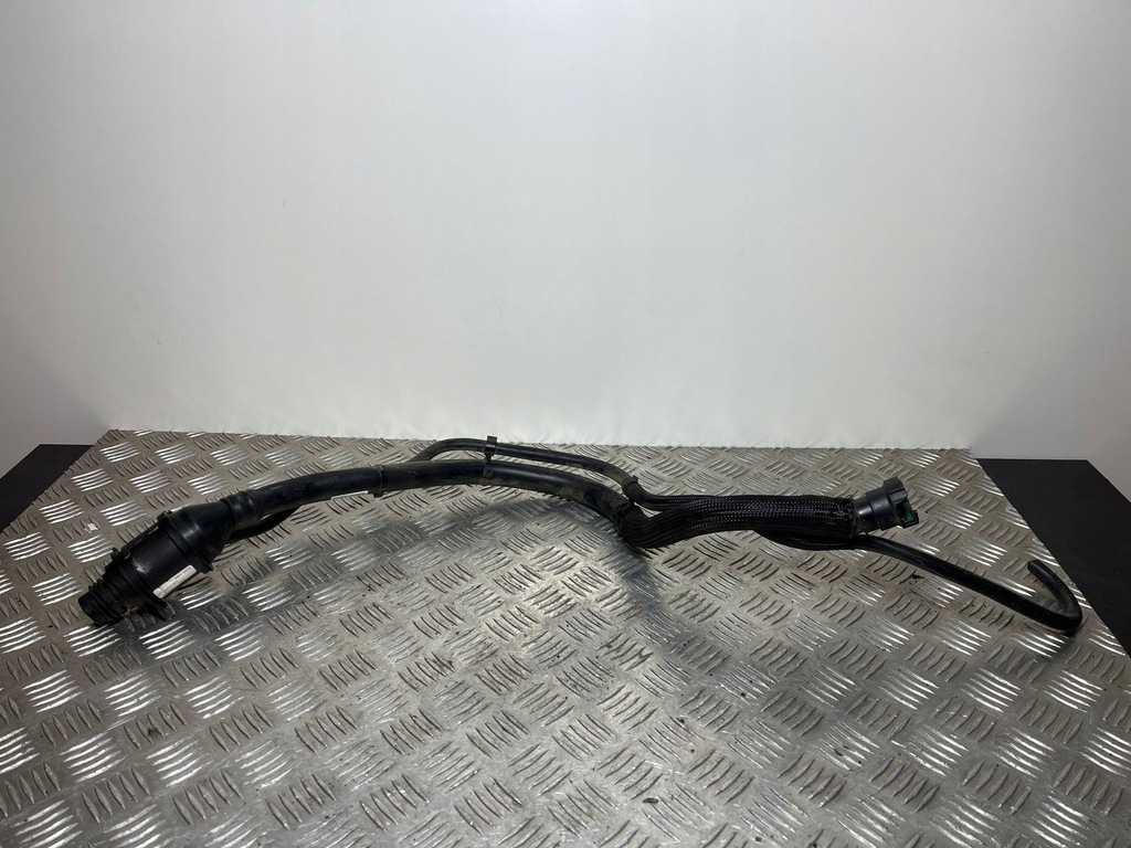 фото №1, 2019 jeep cherokee заливная горловина adblue 68335010ae