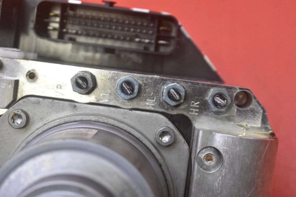 Купить Усилитель тормозов насос тормозная eu 4ke909059ad audi e-tron 55 408 km 18-21