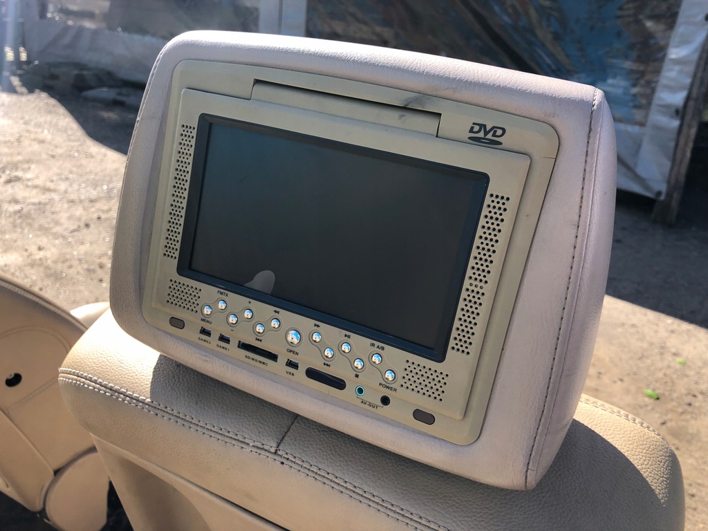 фото №15, Mercedes w251 long 05- сиденья заднее сиденье обивка кожа бежевые 6 человек