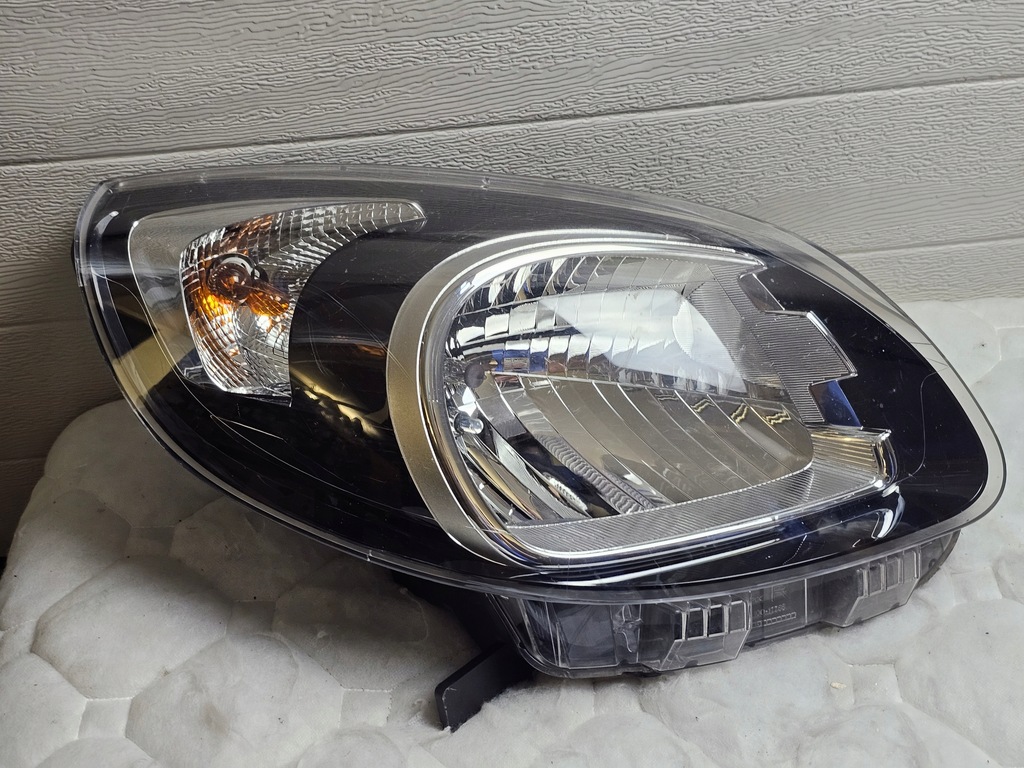 фото №1, Лампа фара перед europa правый правая renault kangoo ii lift 260104931r