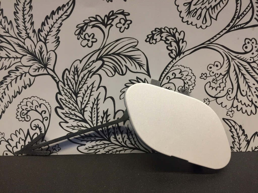 фото №1, Opel corsa e заглушка фаркоп бампера перед 15-