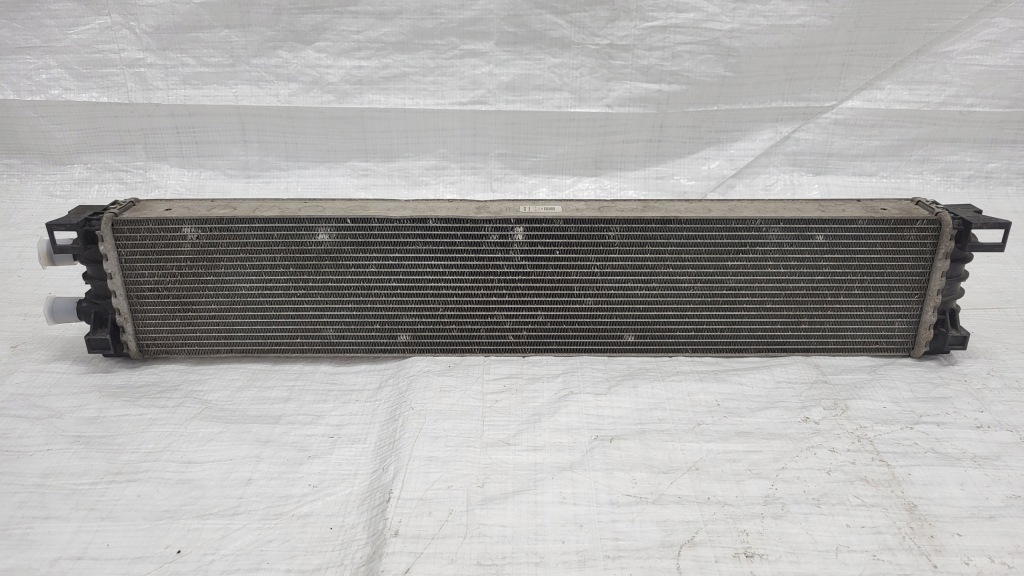 Купити Інтеркулер радіатор повітря audi a4 a5 a6 2.0 8w0145804