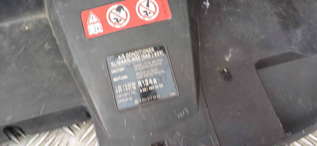 фото №14, Mercedes w212 захист поперечина передній труба впускний