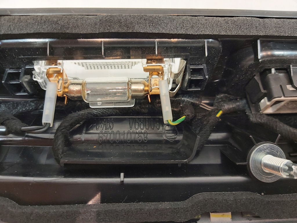 фото №6, Накладка крышки maserati ghibli 670017262