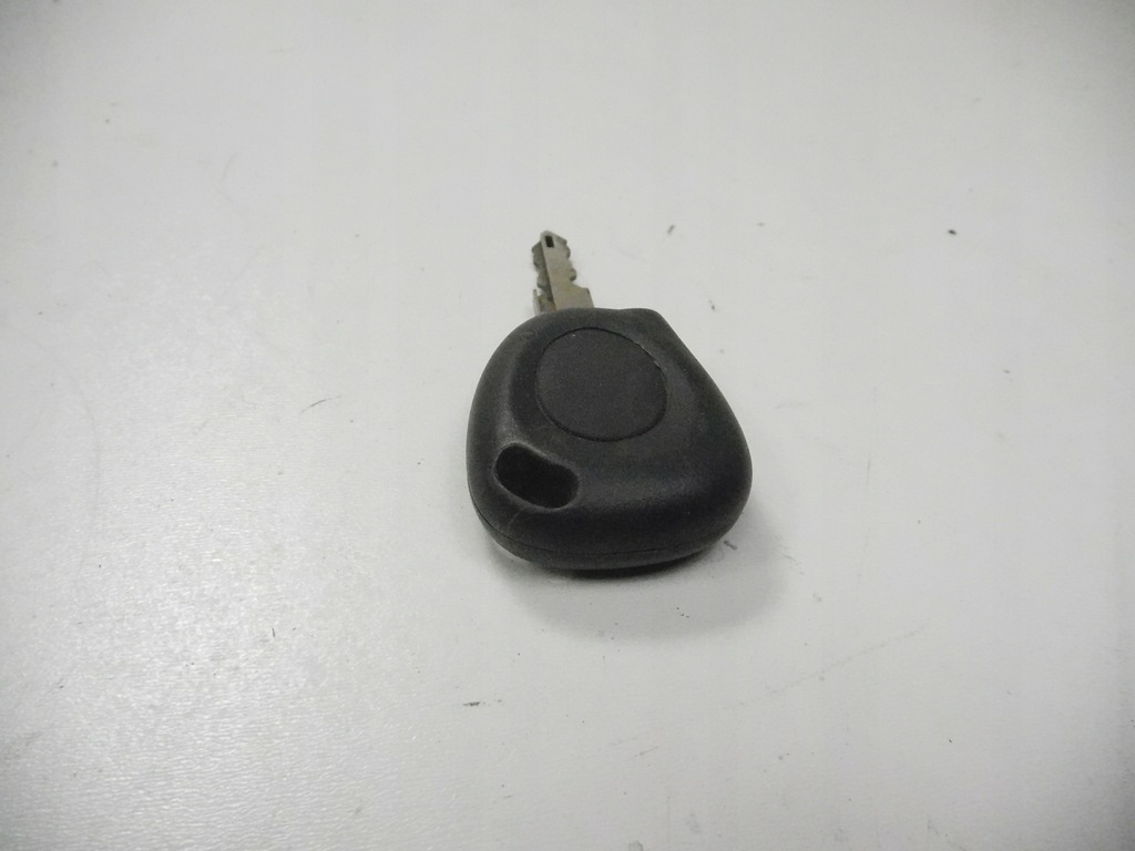 фото №10, Ключ renault оригинальный номер 7701203972