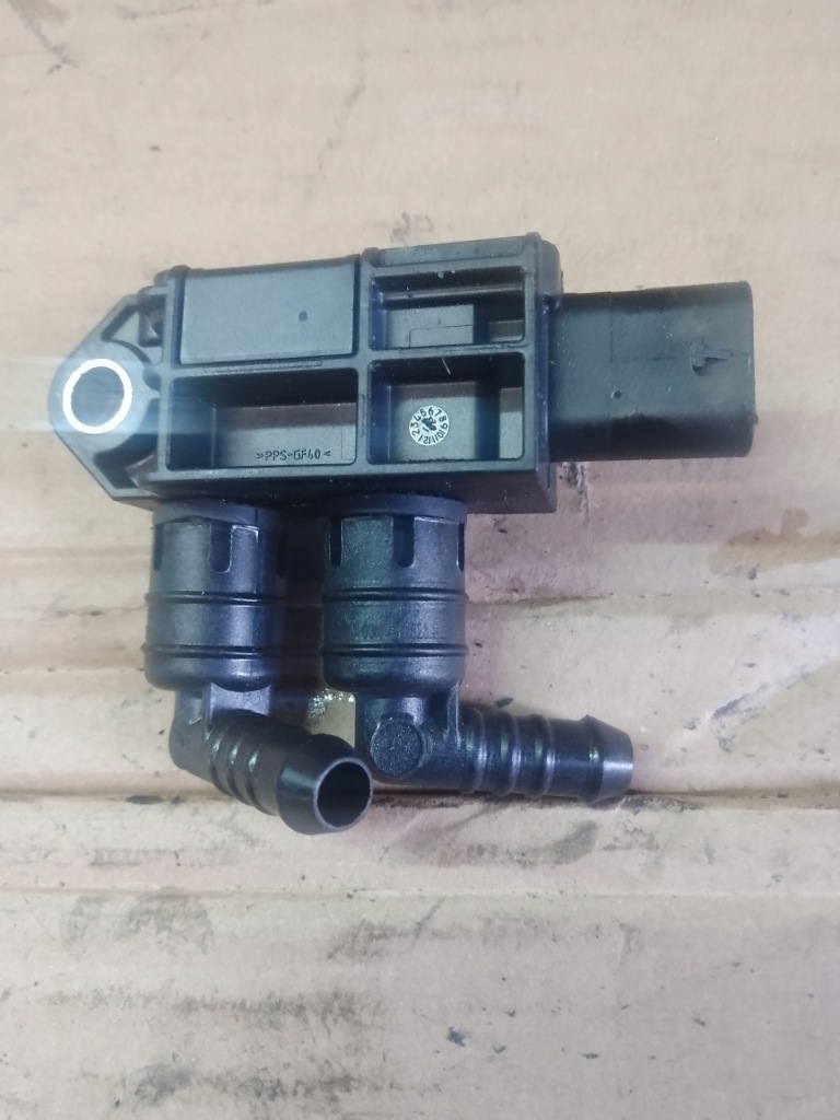 фото №1, Датчик тиску вихлопних газів vw audi 04l906051ab