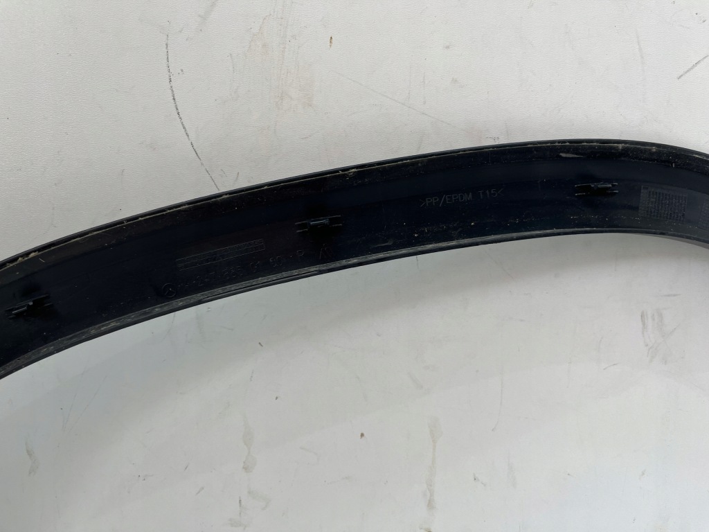 фото №9, Mercedes gla a247 w247 молдинг накладка крила передня права a2478850100