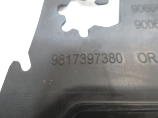 фото №7, Peugeot partner iv правая воздуховод воздуха 9817397380