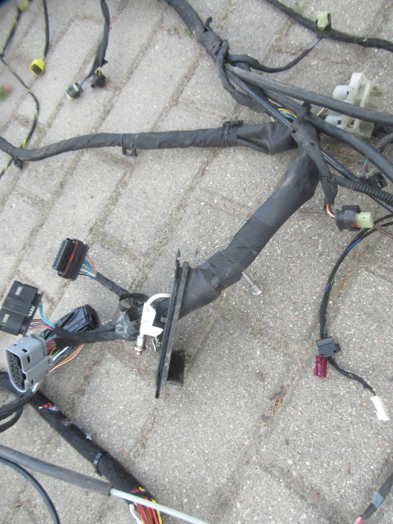 фото №11, Mercedes glc suv w253 електропроводка джгут салону комплектна 6.3 amg