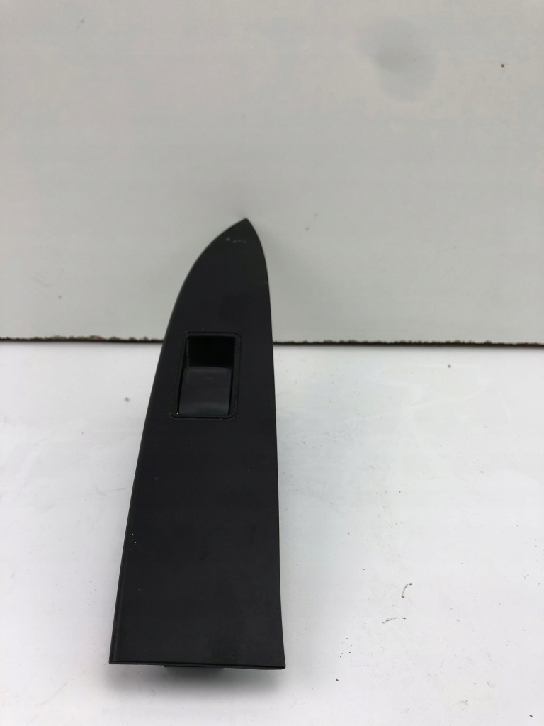 фото №1, Toyota avensis t27 перемикач вікон 74271-05060