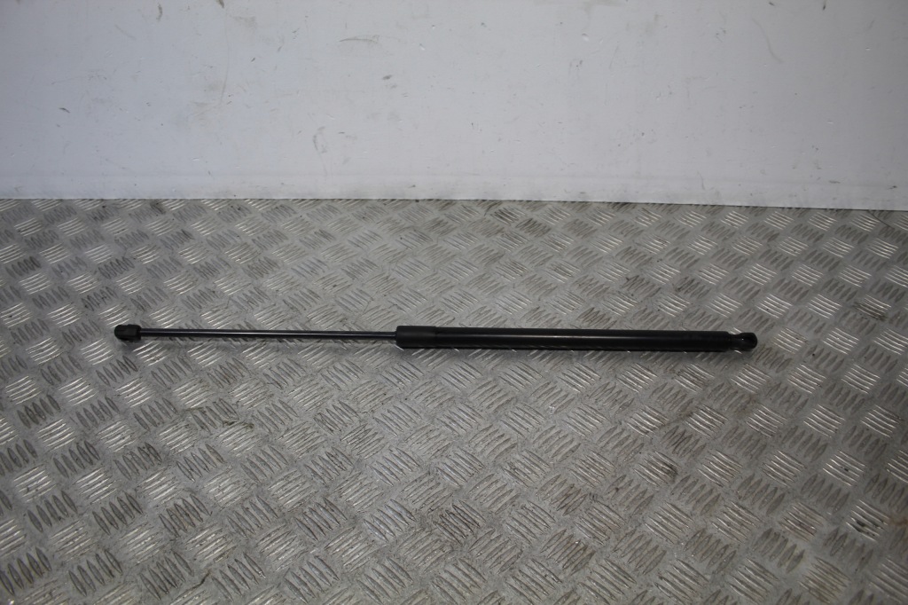 фото №1, Привод крышки vw caddy 2k0 2k5 2k0827550b